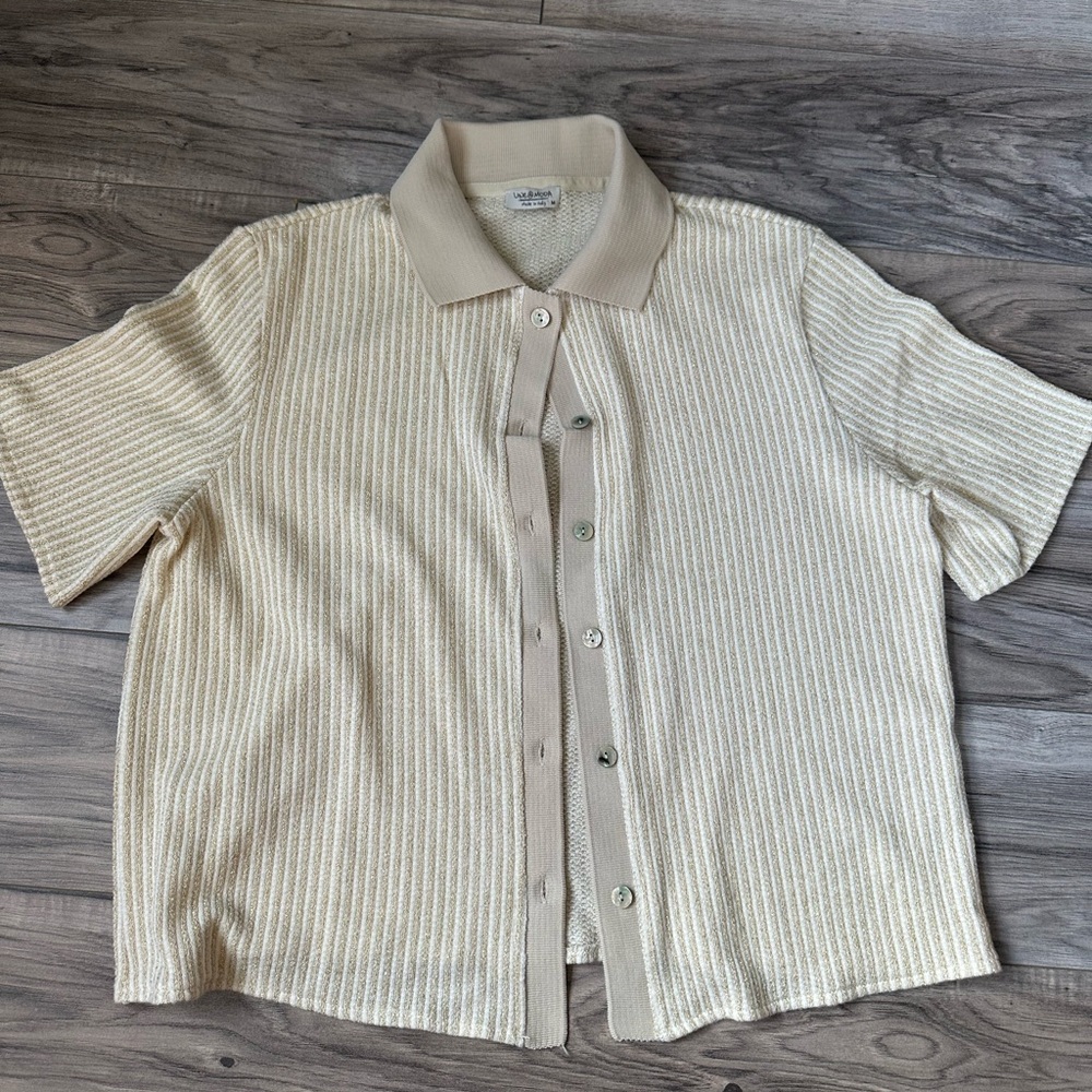 Line @ Moda Gold And Cream Short Sleeve Collard Button-Up Knit Top Size Medium